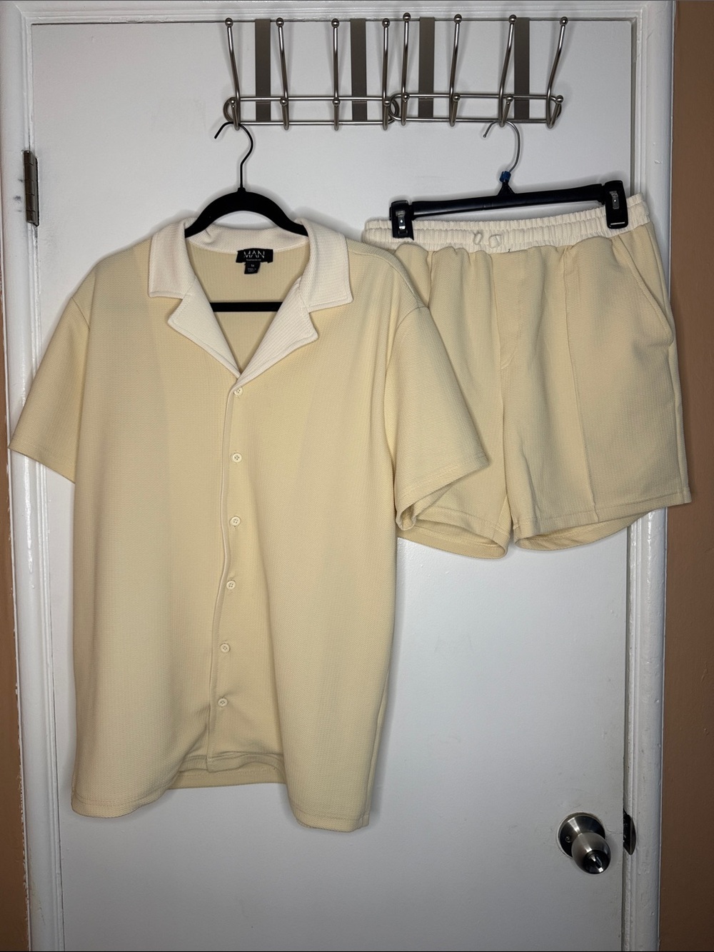 BoohooMan Cream Short-Sleeve Button-Down Shirt set Casual Ribbed Knit